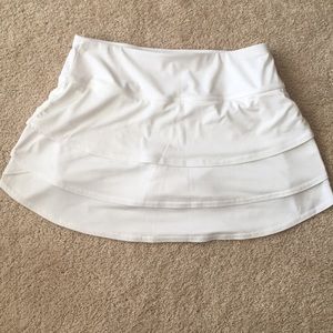 Athleta tennis skirt